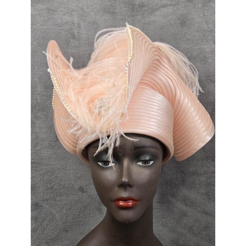 Donna Vinci Couture Baby Pink Feather Rhinestones Brooch Hat Unique Glamour